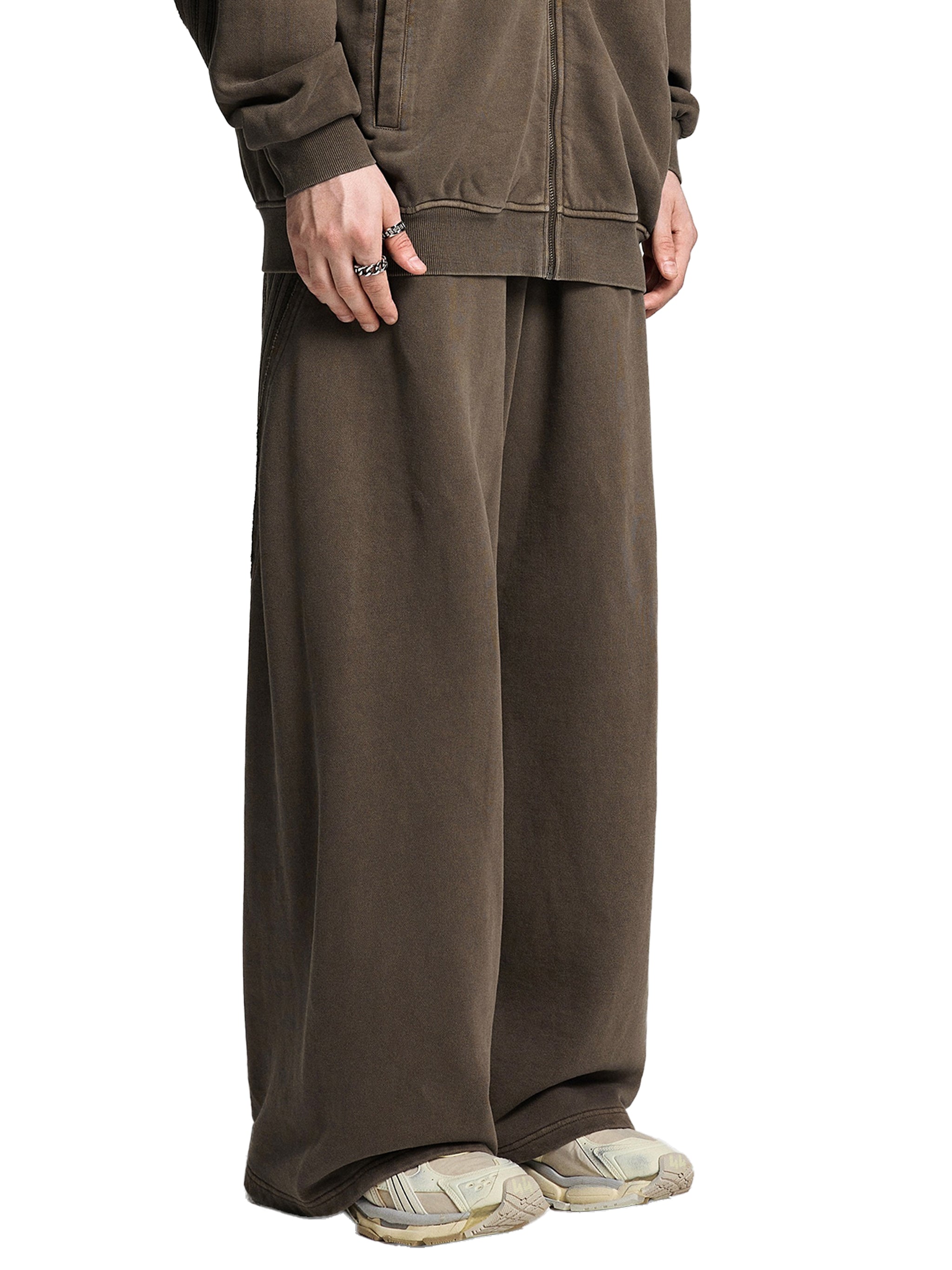 SPRITZ™ No BS Basic | Tape Raw Edge Sweatpants