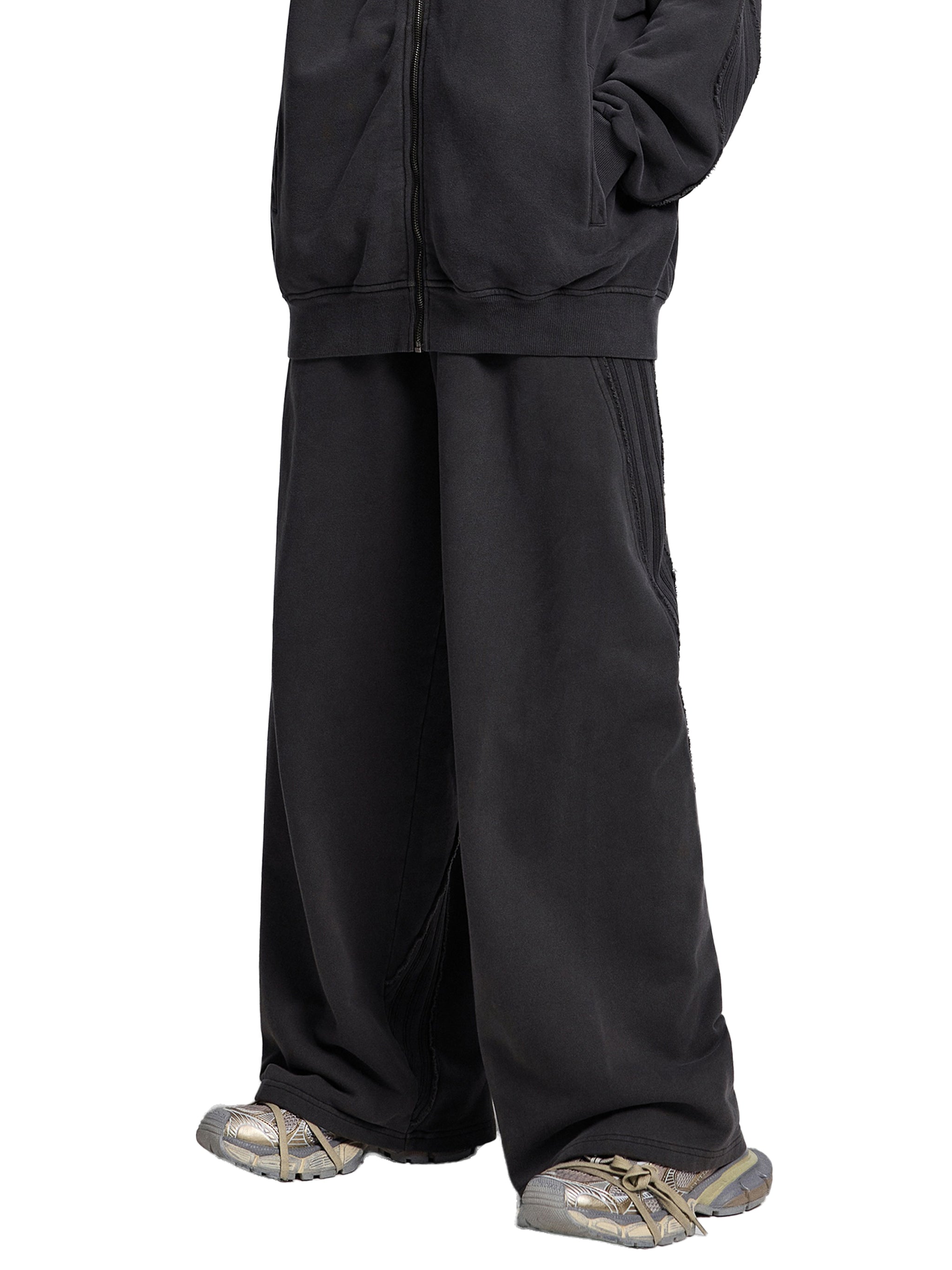 SPRITZ™ No BS Basic | Tape Raw Edge Sweatpants
