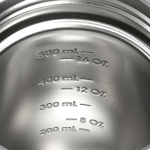 304 stainless steel. Inside and out.